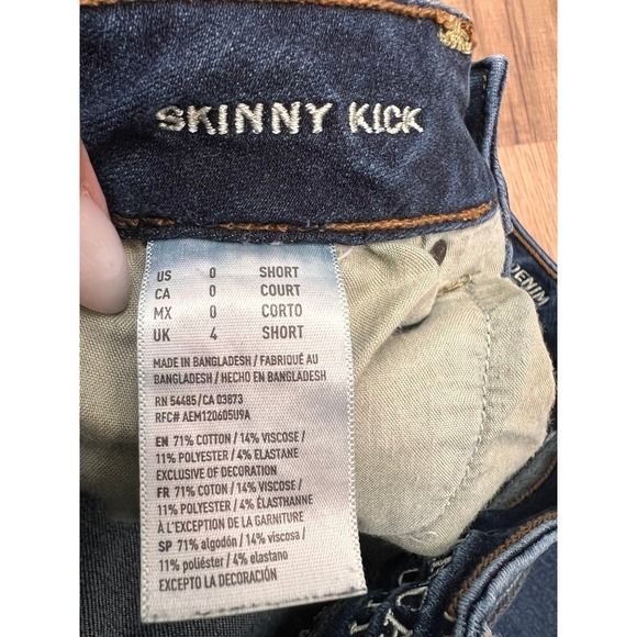 American Eagle 360 Super Stretch Bootcut Jeans Dark Wash‎ Women's Size 0 Short - Picture 6 of 8